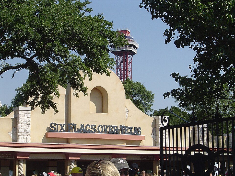 Six Flags Over Texas